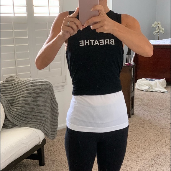 Noli Muscle Tee - Picture 1 of 6